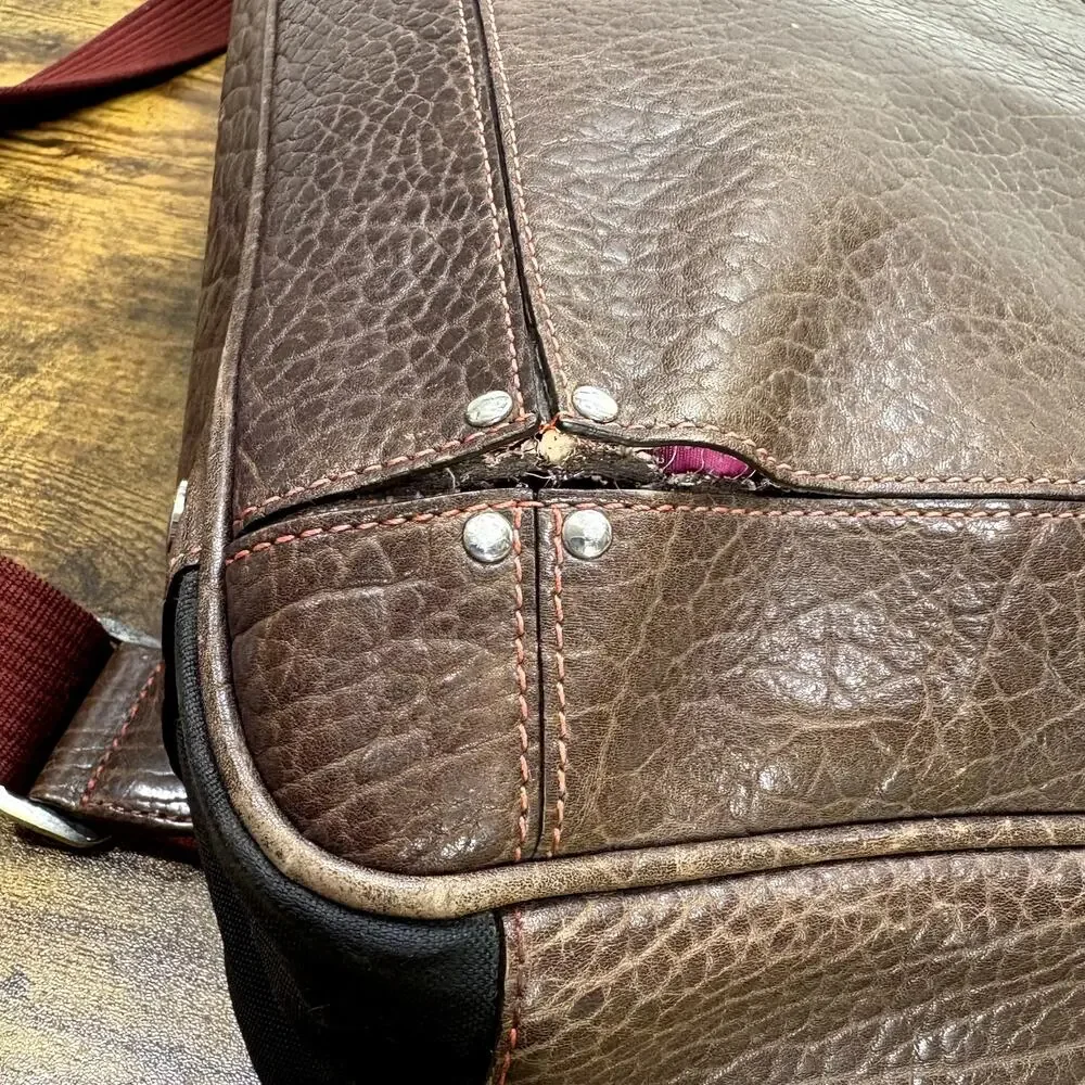 Tusk Computer Brief Messenger Bag Leather Padded Adjustable Strap FLAW READ